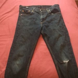 Levi High Waisted Mom Jeans